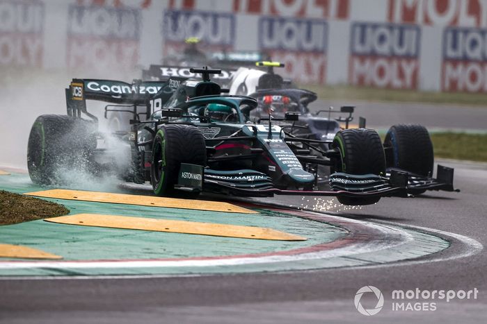 Lance Stroll, Aston Martin AMR21, Pierre Gasly, AlphaTauri AT02