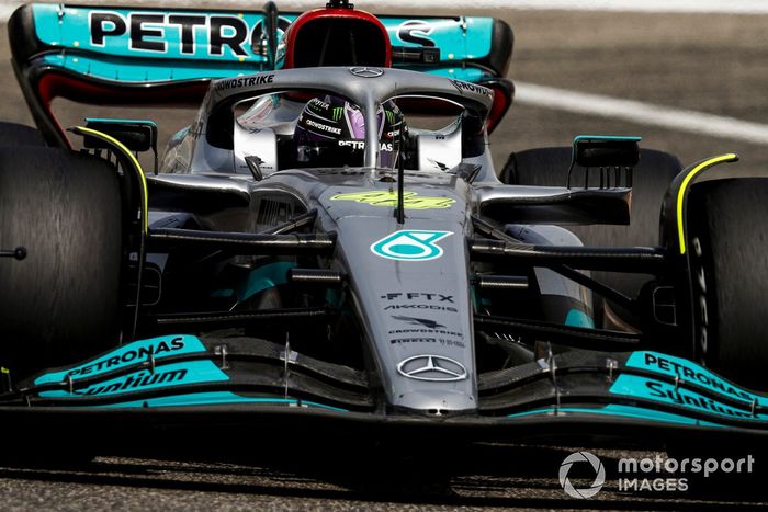 Lewis Hamilton, Mercedes W13