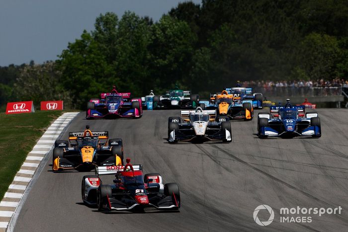 Arrancada: Patricio O'Ward, Arrow McLaren SP Chevrolet, Rinus VeeKay, Ed Carpenter Racing Chevrolet, Scott McLaughlin, Team Penske Chevrolet, Alex Palou, Chip Ganassi Racing Honda, Felix Rosenqvist, Arrow McLaren SP Chevrolet, Alexander Rossi, Andretti Autosport Honda