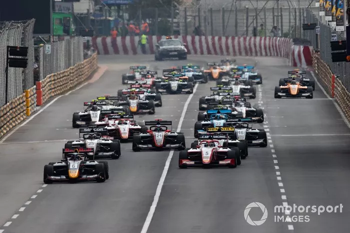 Partenza, Jüri Vips, Hitech Grand Prix