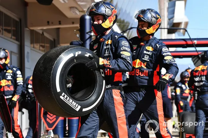 Red Bull rear wheel rim
