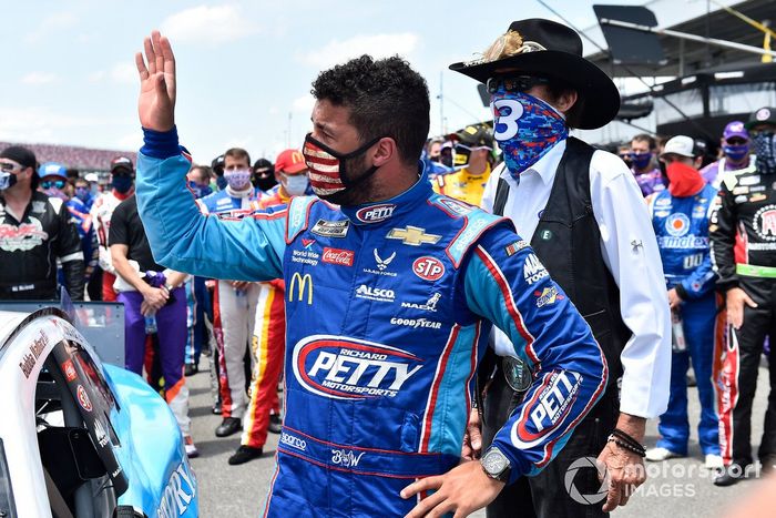 Darrell Wallace Jr., Richard Petty Motorsports, Chevrolet Camaro Victory Junction y Richard Petty