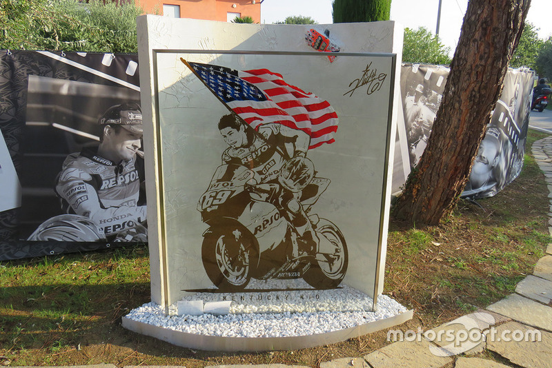 Het Nicky Hayden Memorial-monument