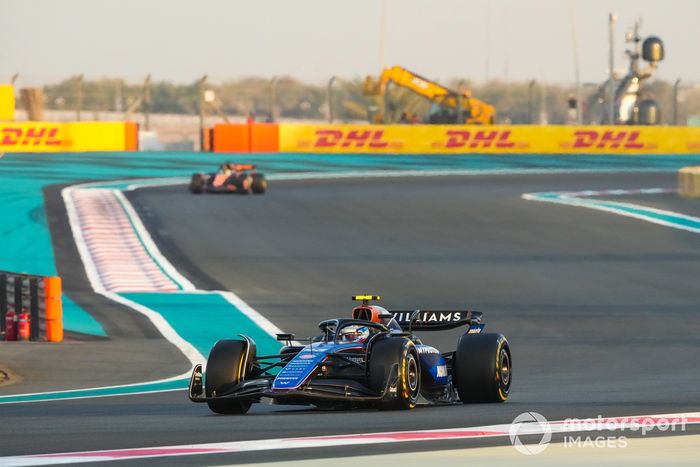 Franco Colapinto, Williams FW46, Oscar Piastri, McLaren MCL38