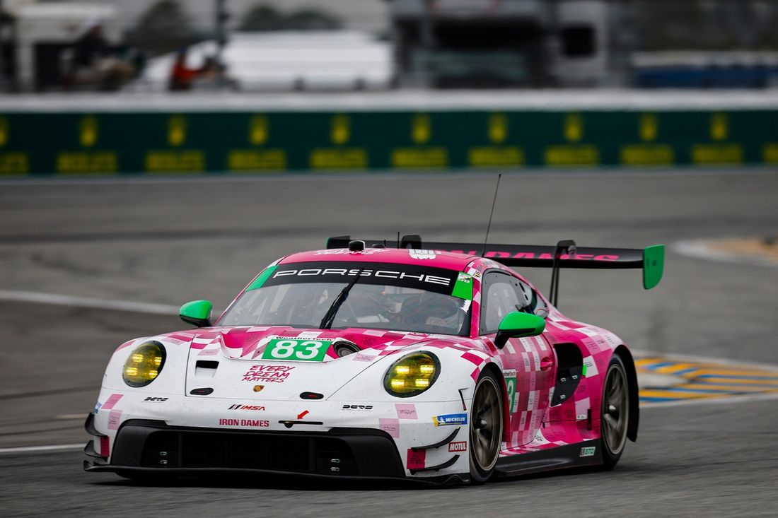 #83 Iron Dames Porsche 911 GT3 R (992): Sarah Bovy, Rahel Frey, Michelle Gatting, Karen Gaillard