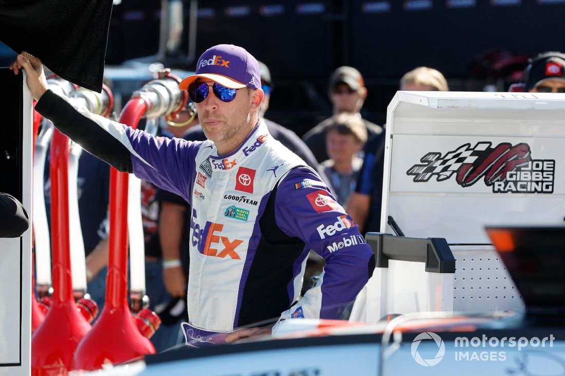 Denny Hamlin, Joe Gibbs Racing, FedEx One Rate Toyota Camry