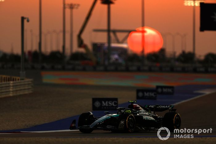 Lewis Hamilton, Mercedes F1 W15 