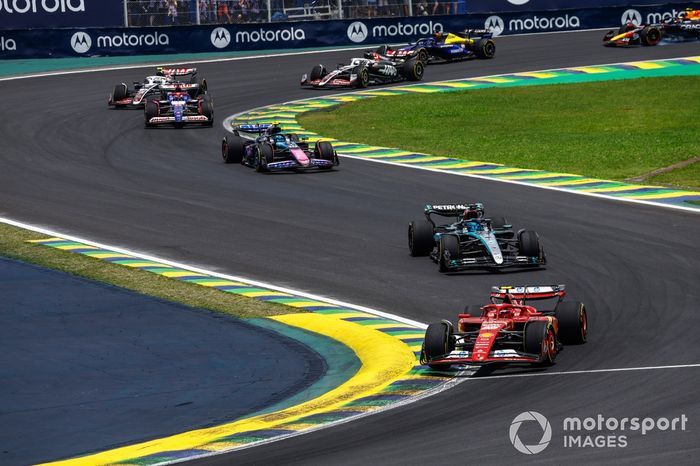 Carlos Sainz, Ferrari SF-24, George Russell, Mercedes F1 W15, Pierre Gasly, Alpine A524, Liam Lawson, RB F1 Team VCARB 01