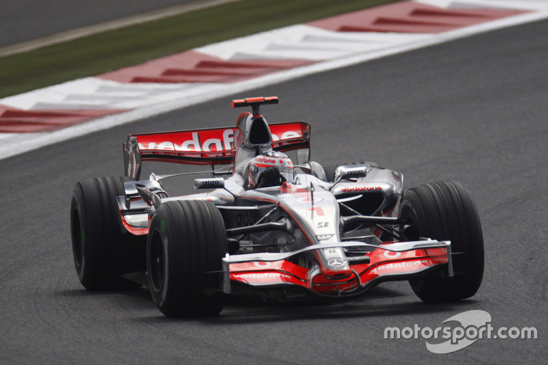 Fernando Alonso, McLaren MP4-22 Mercedes