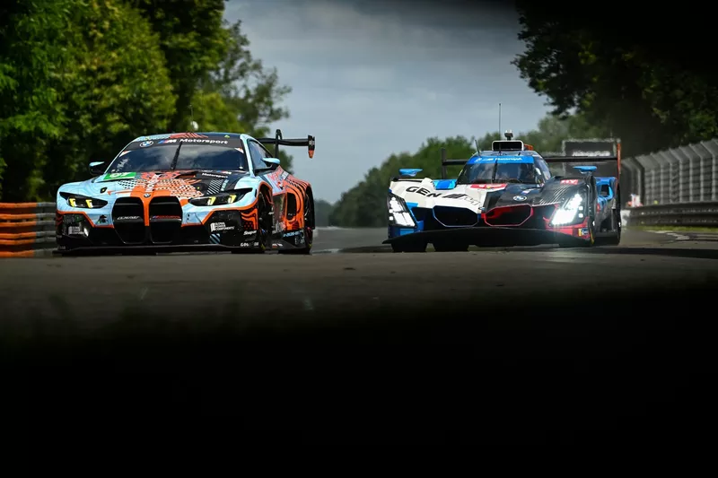 #69 Team WRT BMW M4 LMGT3 Evo : Anthony Mcintosh, Parker Thompson, Daniel Harper, #15 BMW M Team WRT BMW M Hybrid V8 : Kevin Magnussen, Raffaele Marciello, Dries Vanthoor