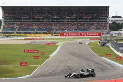 Lewis Hamilton, Mercedes AMG F1 W07 Hybrid