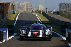 #2 Porsche Team Porsche 919 Hybrid: Romain Dumas, Neel Jani, Marc Lieb