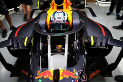 Daniel Ricciardo, Red Bull Racing RB12 con el Aeroscreen