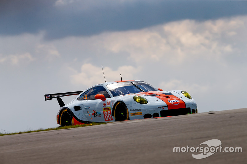 #86 Gulf Racing Porsche 911 RSR: Michael Wainwright, Ben Barker, Nick Foster