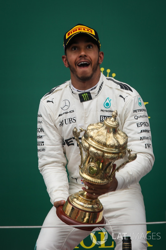 Race winner Lewis Hamilton, Mercedes AMG F1 celebrates on the podium