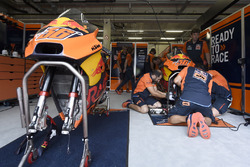 Box: Red Bull KTM Factory Racing