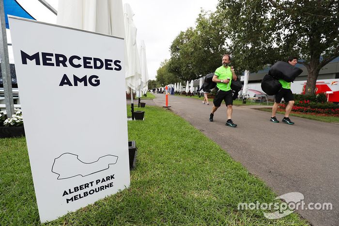 Ambiente en el paddock