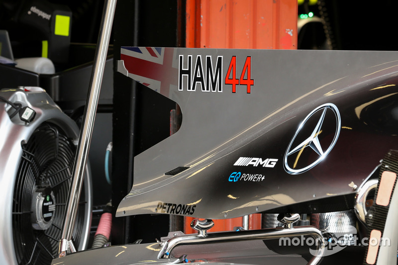 Mercedes-Benz F1 W08 bodywork detail