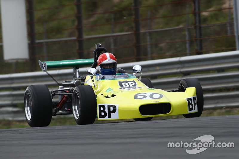 Randall Lawson scheurt met de Martini MK12