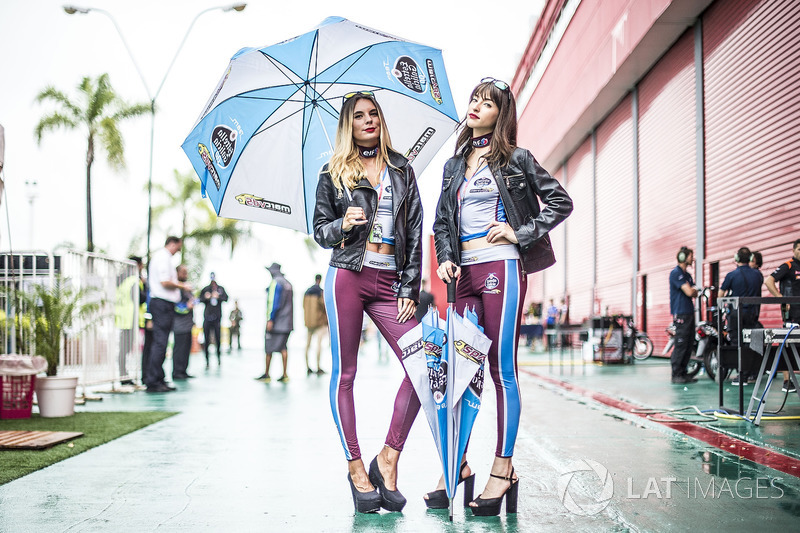 Chicas de la parrilla