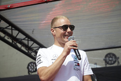 Valtteri Bottas, Mercedes AMG F1, on stage