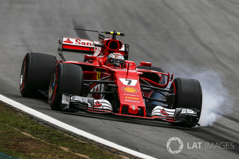 "Consegui encostar nos caras, mas era impossível passar em situação de velocidade semelhante. Hamilton se aproximou de mim, eu me aproximei de Seb e Valtteri, mas não fiquei muito preocupado."