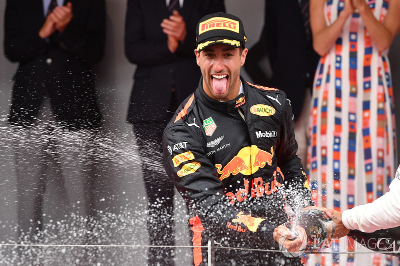 Race winner Daniel Ricciardo, Red Bull Racing