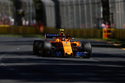 Stoffel Vandoorne, McLaren MCL33 Renault