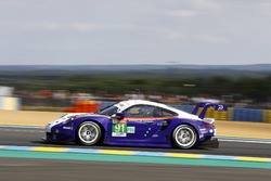 #91 Porsche GT Team Porsche 911 RSR: Richard Lietz, Gianmaria Bruni, Frédéric Makowiecki