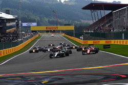 Lewis Hamilton, Mercedes-Benz F1 W08 leads at the start of the race