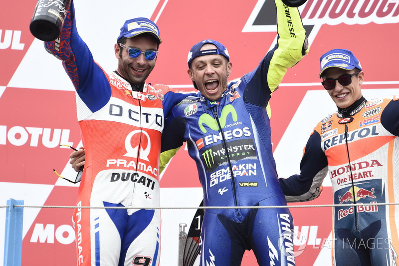 Pódio: segundo lugar Danilo Petrucci, Pramac Racing, vencedor da corrida Valentino Rossi, Yamaha Factory Racing, terceiro lugar Marc Márquez, da equipe Repsol Honda