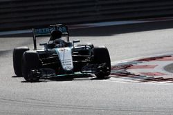 Lewis Hamilton, Mercedes AMG F1 W07 Hybrid