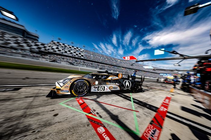 #60 Acura Meyer Shank Racing w/Curb Agajanian Acura ARX-06: Tom Blomqvist, Colin Braun, Scott Dixon, AJ Allmendinger