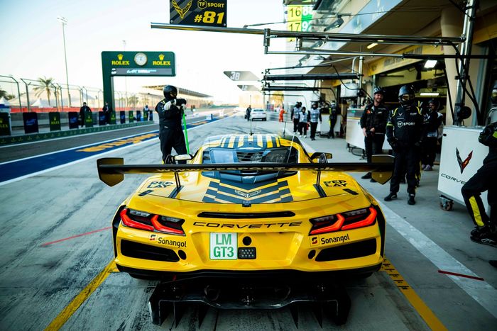 #81 TF Sport Corvette Z06 LMGT3.R: Tom Van Rompuy, Rui Andrade, Charlie Eastwood