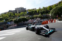 Lewis Hamilton, Mercedes AMG F1 W07 Hybrid