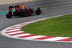 Daniil Kvyat, Red Bull Racing RB12