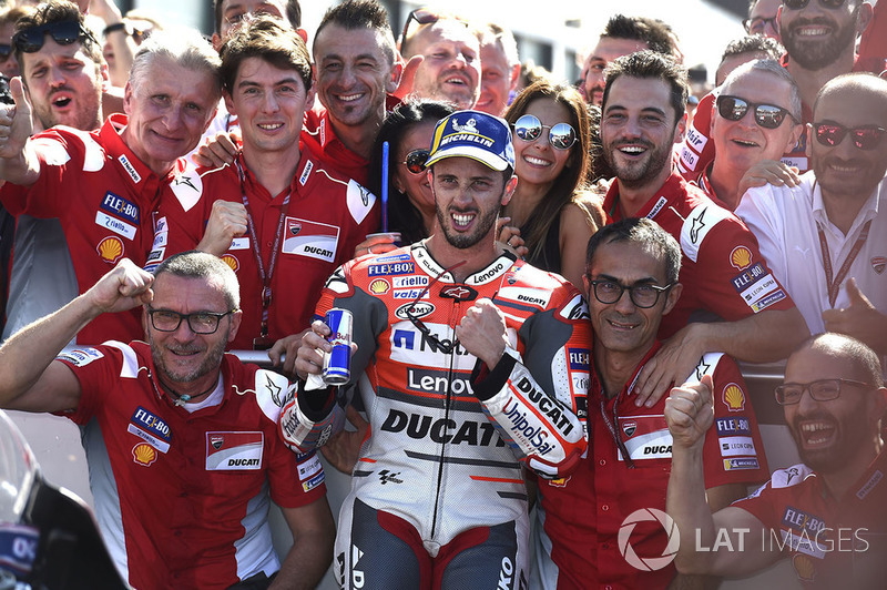 Ganador de la carrera Andrea Dovizioso, Ducati Team
