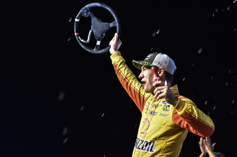Joey Logano, Team Penske, Ford Fusion Shell Pennzoil