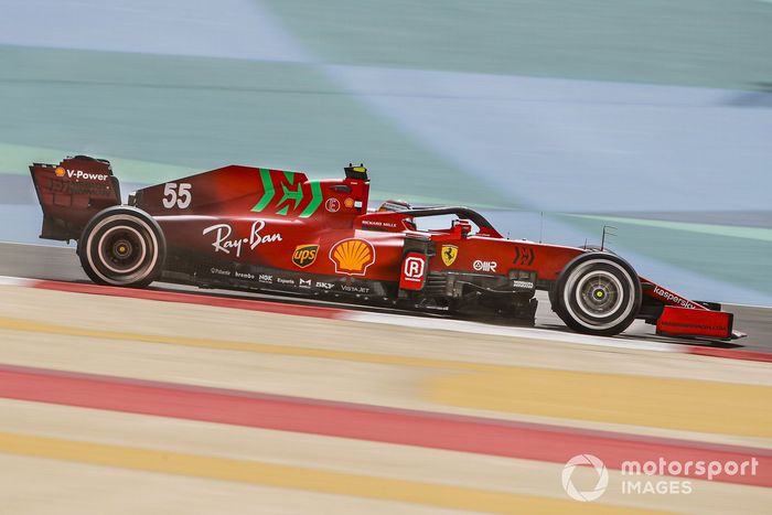 Carlos Sainz Jr., Ferrari SF21 