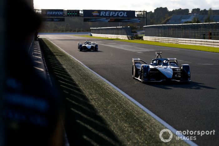 Nyck de Vries, Mercedes Benz EQ, EQ Silver Arrow 02