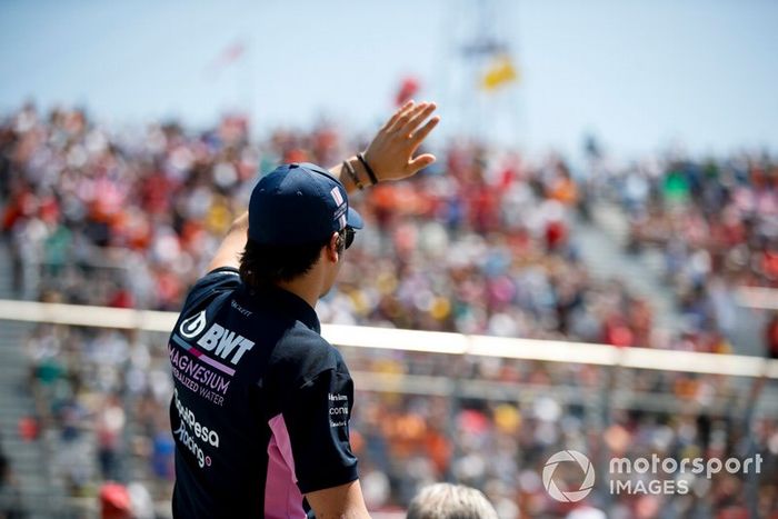 Lance Stroll, Racing Point, en el desfile de pilotos