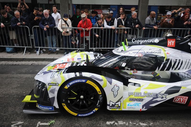 #94 Peugeot Totalenergies Peugeot 9x8