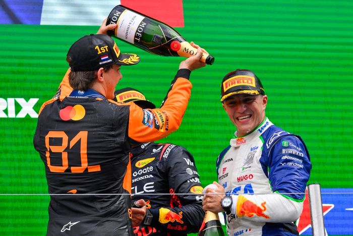 Oscar Piastri, McLaren, Max Verstappen, Red Bull Racing, Isack Hadjar, Racing Bulls Team