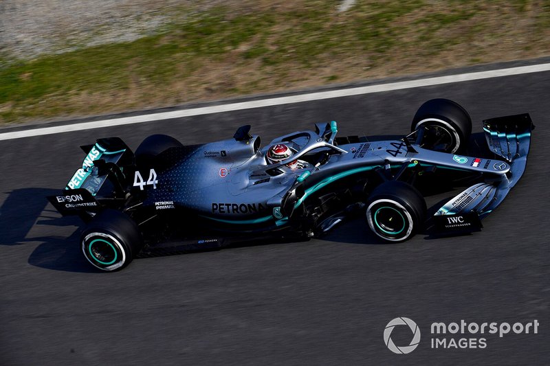 Lewis Hamilton, Mercedes AMG F1 W10.