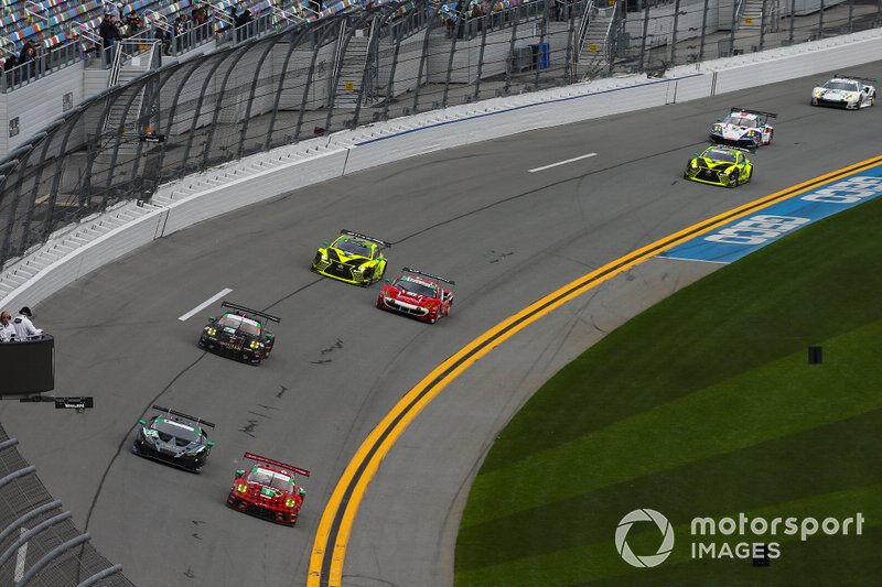 #9 PFAFF Motorsports Porsche 911 GT3 R, GTD: Scott Hargrove, Zacharie Robichon, Lars Kern, Dennis Olsen, #44 Magnus Racing Lamborghini Huracan GT3, GTD: John Potter, Andy Lally, Spencer Pumpelly, Marco Mapelli