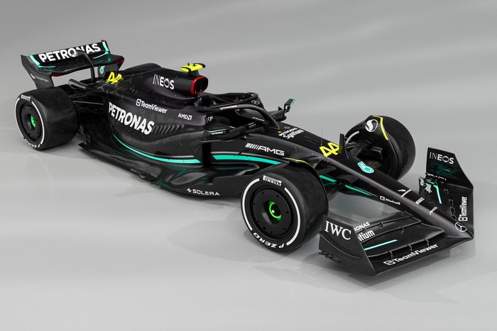 Mercedes W14