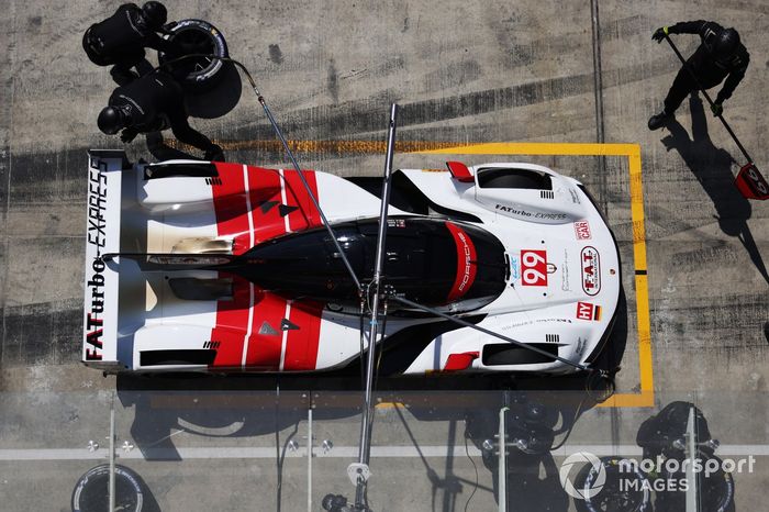 #99 Proton Competition Porsche 963: Harry Tincknell, Neel Jani, Julien Andlauer