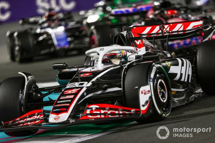 Kevin Magnussen, Haas VF-24 