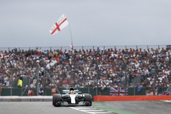 Льюіс Хемілтон, Mercedes AMG F1 W08