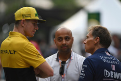 Nico Hulkenberg, Renault Sport F1 Team and Xavi Martos, Trainer